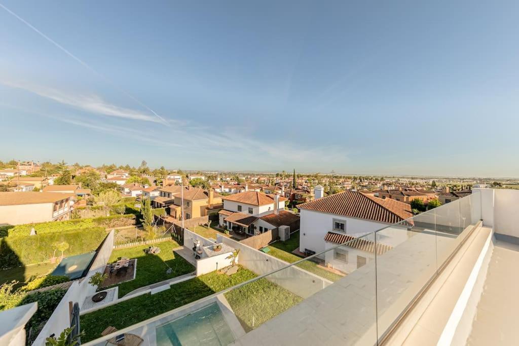 Villa Con Piscina Privada Gelves Exterior foto
