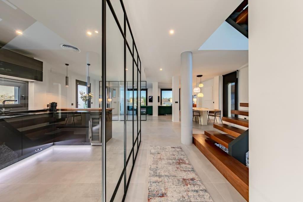 Villa Con Piscina Privada Gelves Exterior foto