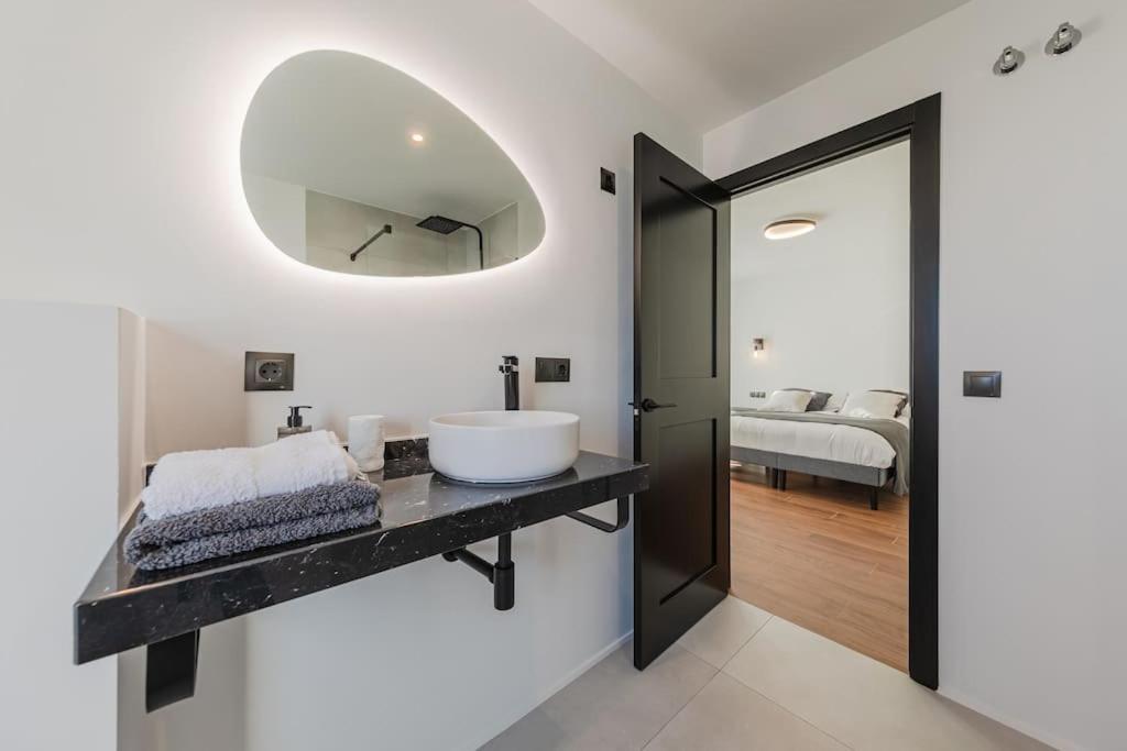 Villa Con Piscina Privada Gelves Exterior foto